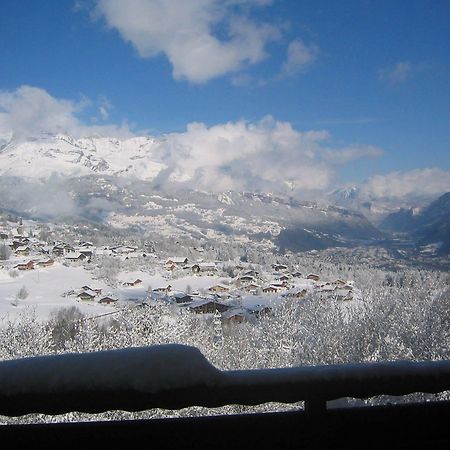 Отель Les Aravis - Комблу Экстерьер фото
